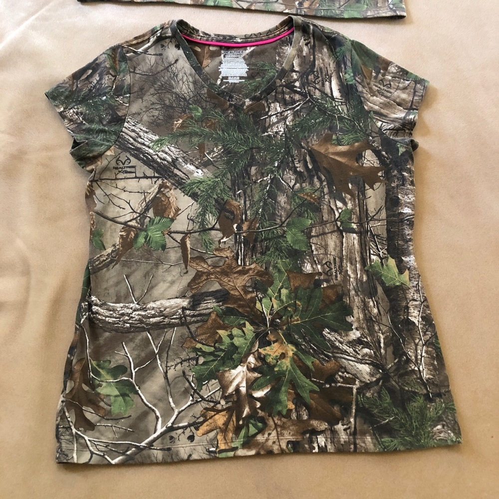 Women camouflage v-neck top t-shirt